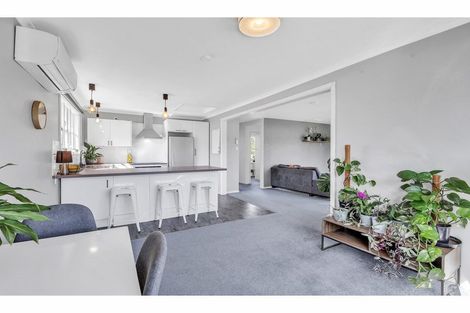 Photo of property in 13 Cross Street, Coalgate, 7673