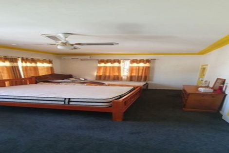 Photo of property in 385 West Coast Road, Glen Eden, Auckland, 0602