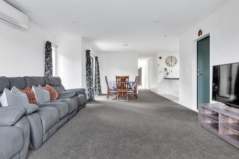 Photo of property in 29 Liberation Road, Papakura, 2110