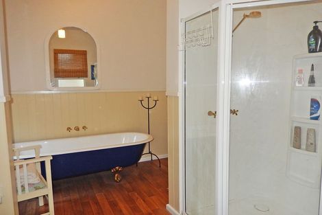 Photo of property in 1 Jessop Street, South Hill, Oamaru, 9400