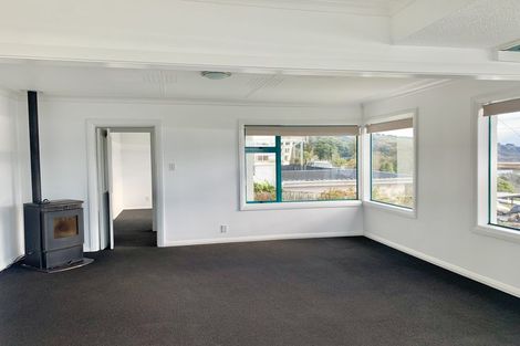 Photo of property in 11 Jane Street, Macandrew Bay, Dunedin, 9014