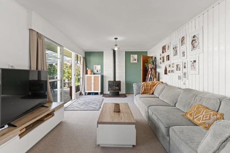 Photo of property in 6 Mountbatten Place, Te Puke, 3119