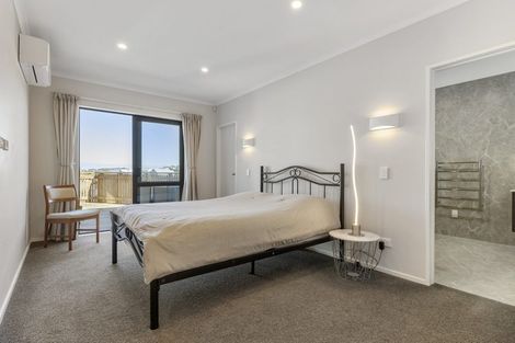 Photo of property in 25 Whale Bay Rise, Gulf Harbour, Whangaparaoa, 0930