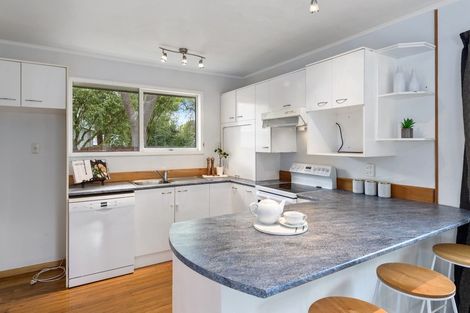 Photo of property in 85 Oakhampton Street, Hornby, Christchurch, 8042