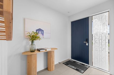 Photo of property in 19 Maka Lane, Halswell, Christchurch, 8025