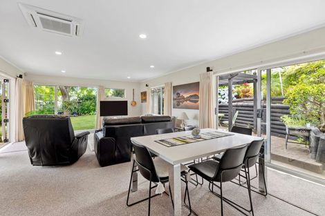 Photo of property in 15a Otumoetai Road, Judea, Tauranga, 3110