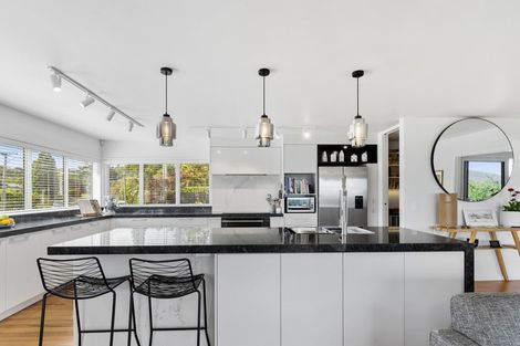 Photo of property in 22 Rostrevor Place, Tihiotonga, Rotorua, 3015