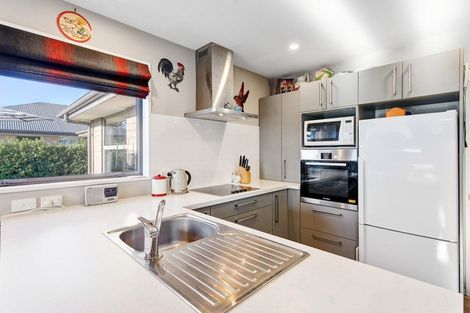 Photo of property in 13a Seymour Street, Hornby, Christchurch, 8042