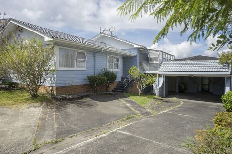 Photo of property in 22 Chelsea View Drive, Chatswood, Auckland, 0626