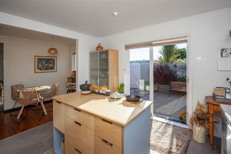 Photo of property in 29 Margaret Road, Raumati Beach, Paraparaumu, 5032