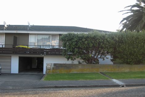Photo of property in 20 Mana Avenue, Titahi Bay, Porirua, 5022