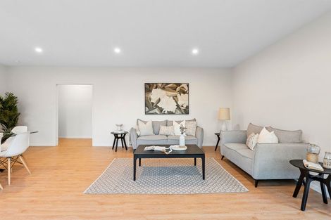 Photo of property in 16 Soleares Avenue, Mount Pleasant, Christchurch, 8081