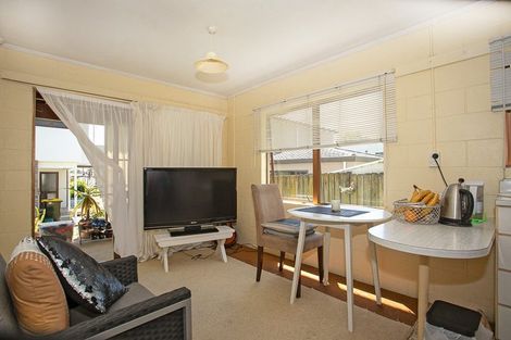 Photo of property in 20 Seaview Road, Otumoetai, Tauranga, 3110