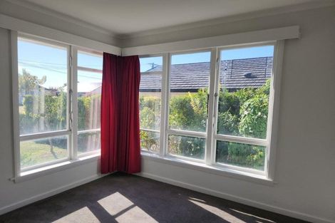 Photo of property in 6 Camden Street, Northcote, Christchurch, 8052