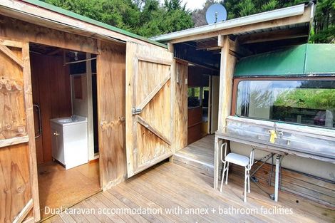 Photo of property in 17 Woods Ridge Road, Kawau Island, 0920