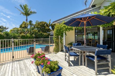 Photo of property in 17 Matua Road, Matua, Tauranga, 3110