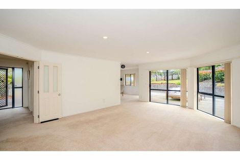 Photo of property in 11 Oakridge Drive, Kerikeri, 0230