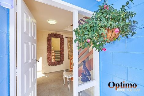 Photo of property in 16 Dalzien Place, Feilding, 4702