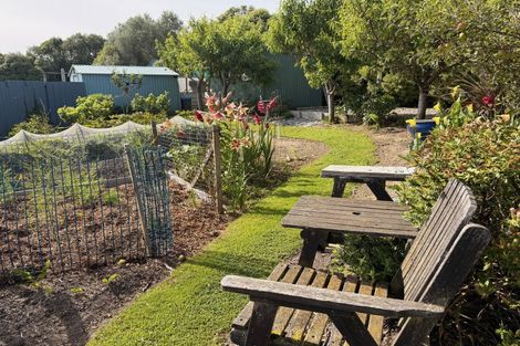 Photo of property in 17 Anderson Street, Kakanui, Oamaru, 9495