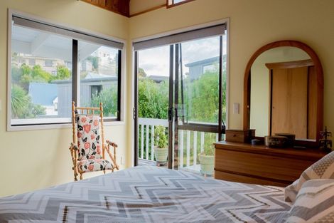 Photo of property in 21 Du Fresne Place, Russell, 0202