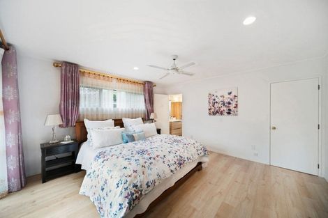 Photo of property in 5 Westholm Way, Pahurehure, Papakura, 2113