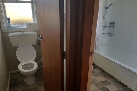 Photo of property in 2/42 North Avon Road, Richmond, Christchurch, 8013