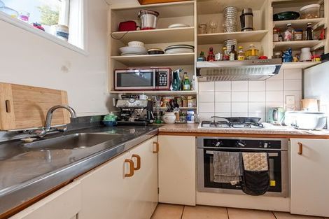 Photo of property in 152 Hanson Street, Newtown, Wellington, 6021