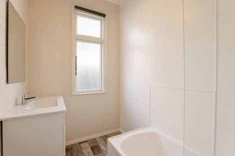 Photo of property in 30 Cox Street, Ashburton, 7700