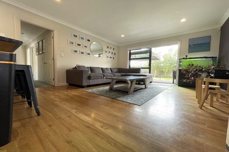 Photo of property in 50 Ksenia Drive, Flat Bush, Auckland, 2019