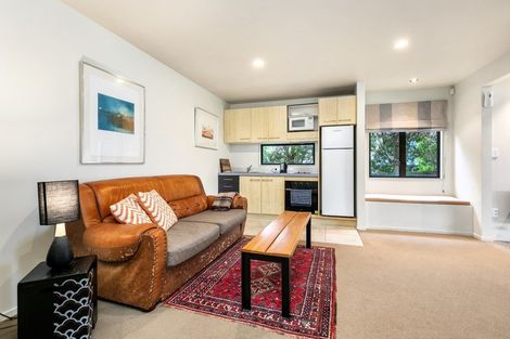 Photo of property in 273 Papamoa Beach Road, Papamoa Beach, Papamoa, 3118