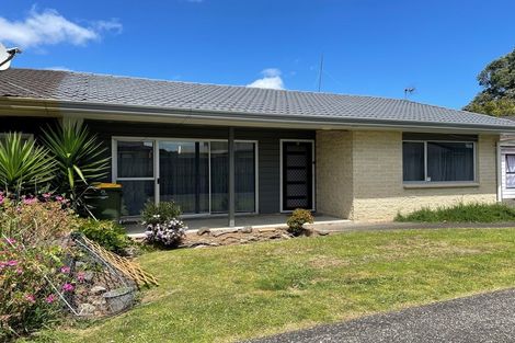 Photo of property in 2/19 James Road, Manurewa, Auckland, 2102