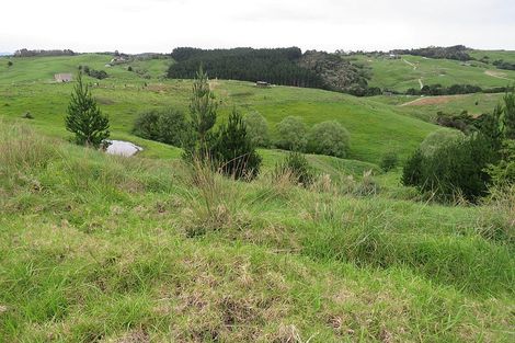 Photo of property in 289 Franklin Road, Paparoa, 0571