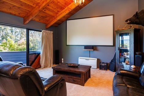 Photo of property in 232 Hendersons Line, Kelvin Grove, Palmerston North, 4470