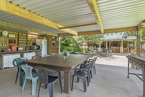 Photo of property in 502 Leigh Road, Whangateau, Warkworth, 0985