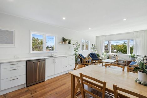 Photo of property in 1/10 Coronation Street, Belmont, Auckland, 0622