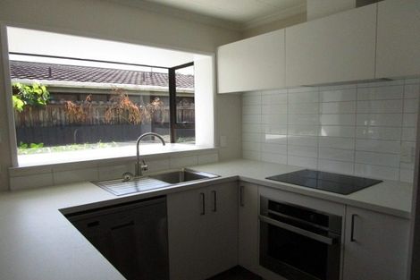 Photo of property in 1/10 Wadeley Road, Ilam, Christchurch, 8041