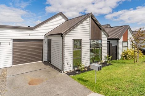 Photo of property in 20b Pakaraka Drive, Papakura, 2110