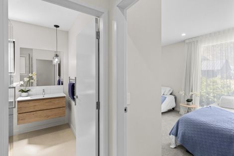 Photo of property in 22 Mulholland Drive, Jacks Point, 9371