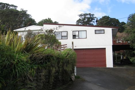 Photo of property in 17 Hillside Crescent, Leigh, 0985