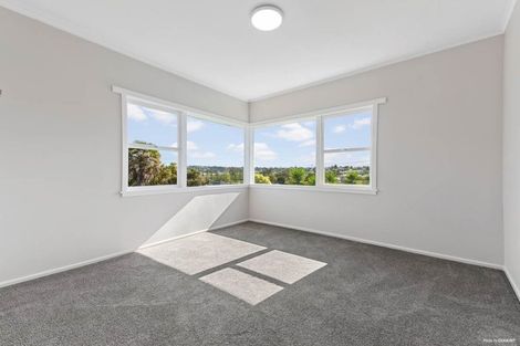 Photo of property in 26 Bond Crescent, Forrest Hill, Auckland, 0620