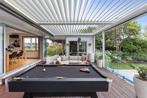 Photo of property in 477 Avonhead Road, Avonhead, Christchurch, 8042