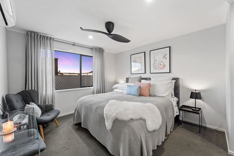 Photo of property in 4 Nohanga Lane, Hobsonville, Auckland, 0616