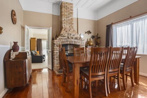 Photo of property in 75-77 Beach Road, Katikati, 3129