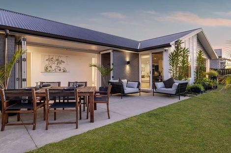 Photo of property in 164 Te Okuroa Drive, Papamoa, 3118