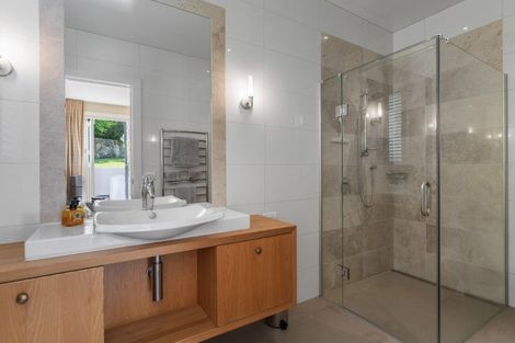 Photo of property in 49 Whakamoenga Point, Acacia Bay, Taupo, 3385