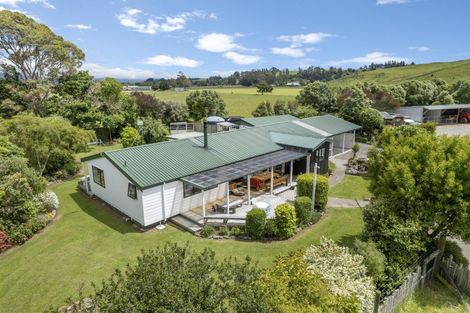 Photo of property in 28 Hanlon Road, Ashhurst, 4884