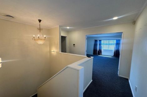 Photo of property in 24a Reeves Road, Pakuranga, Auckland, 2010