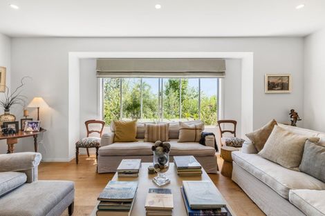 Photo of property in 10 Avignon Place, Fairhall, 7272