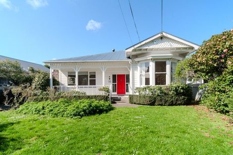 Photo of property in 89 Derwent Street, Island Bay, Wellington, 6023