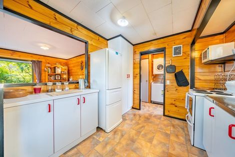 Photo of property in 34a Norana Road, Maoribank, Upper Hutt, 5018